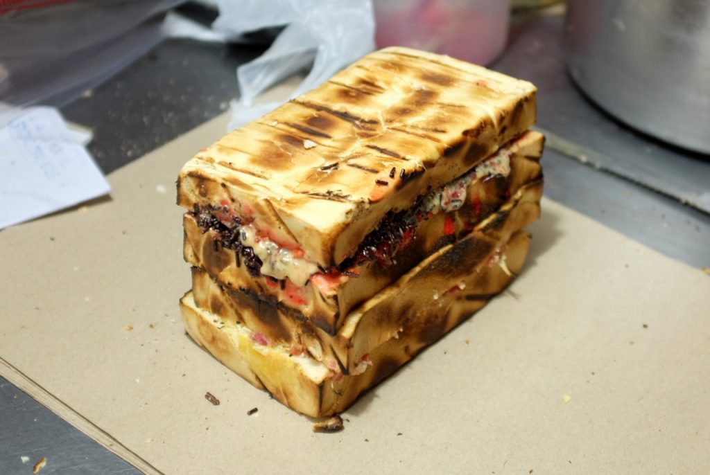 usaha makanan modal kecil roti bakar