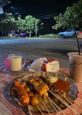 Usaha Angkringan di Pinggir Jalan