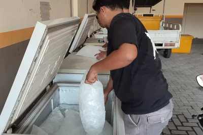 Jualan Es Batu Kristal Untung Besar